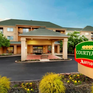 Courtyard by Marriott State College